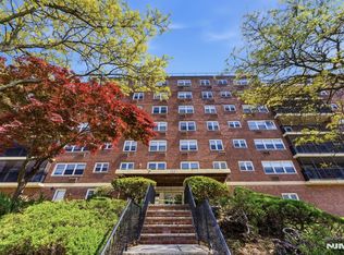 415 Claremont Ave #C004a, Montclair, NJ 07042