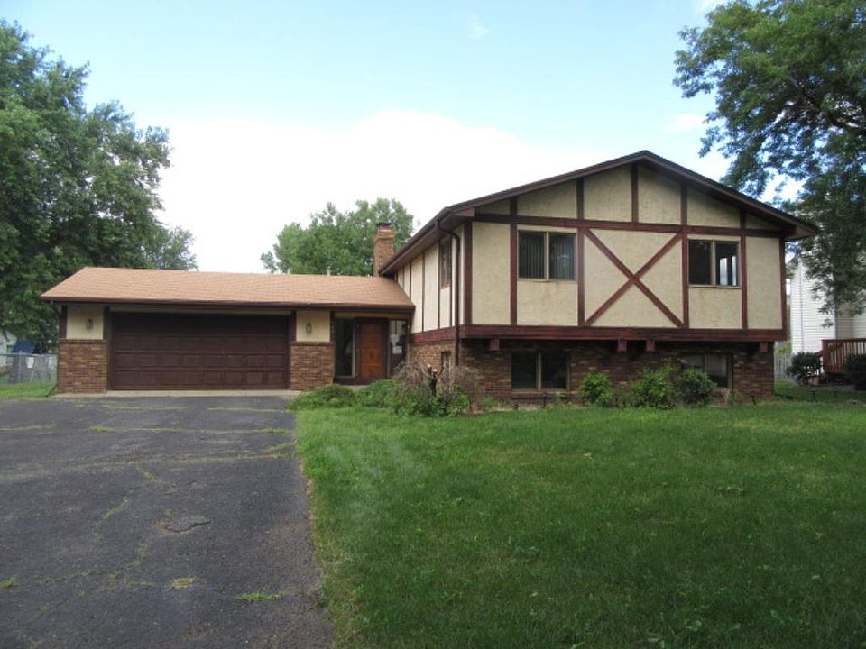 1st image of 883 Westwind Dr