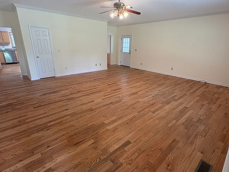5786 Kanaday Rd — Photo 2