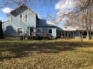 118 S 1st Ave, Ashton, SD 57424