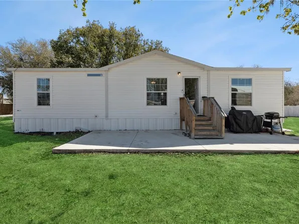 151 Wild Flower Dr, Lake Wales, FL 33859