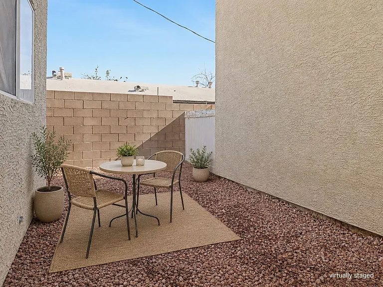 5162 Paradise Skies Ave — Photo 27