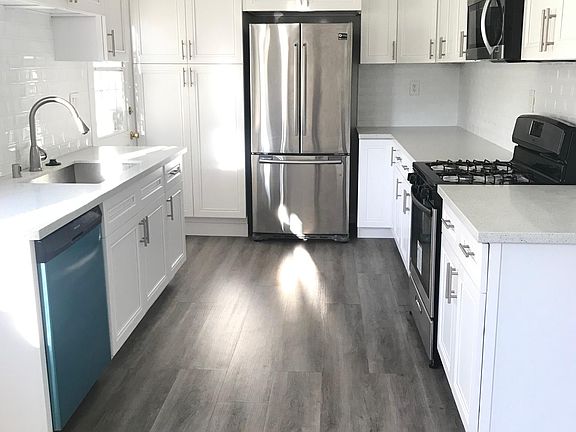 3rd image of 226 S Gale Dr #C