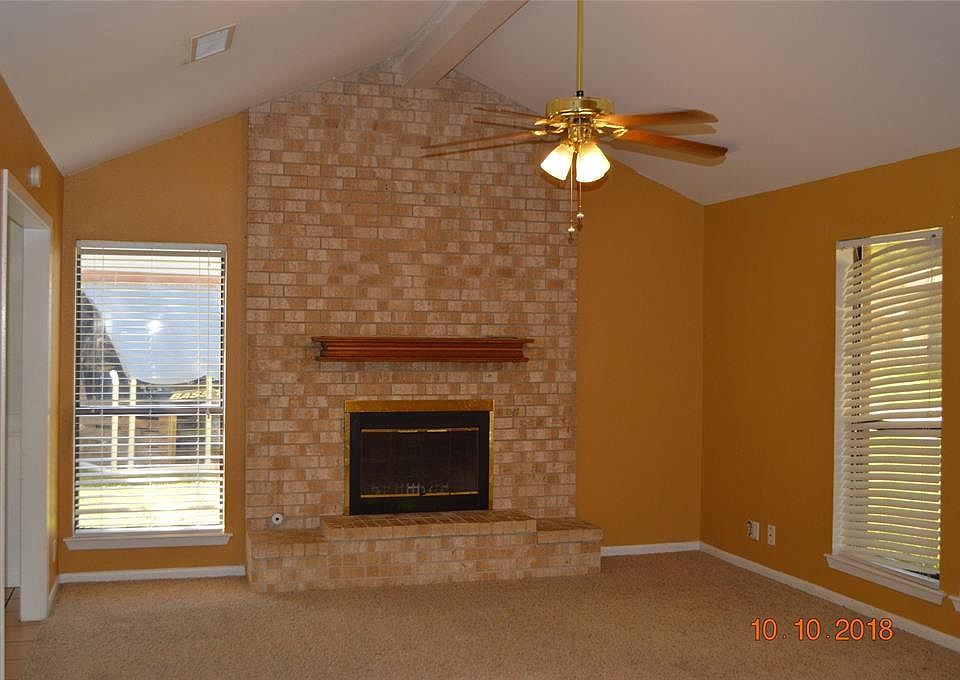 1st image of 603 Dogwood St