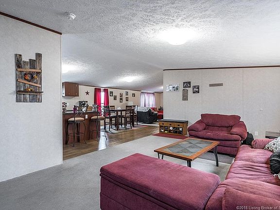 4th image of 745 Shady Ln NE