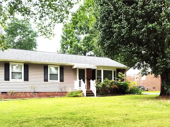 404 Oakgrove Dr, Graham, NC 27253