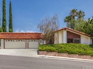 23879 Del Cerro Cir, Canoga Park, CA 91304