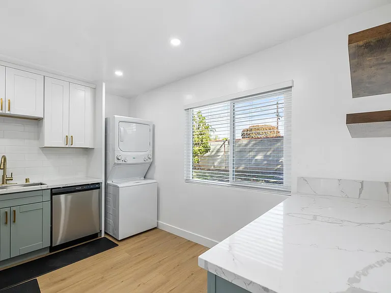173 Brightwood Ave #B — Photo 7