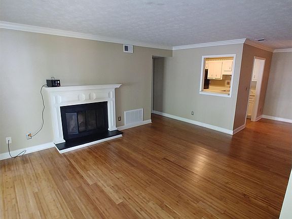 4th image of 1508 Augusta Dr #1508