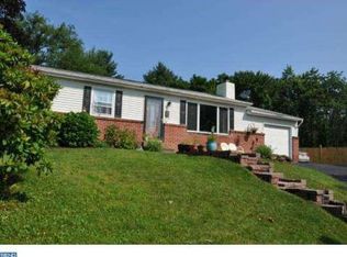 34 Liberty Cir, Coopersburg, PA