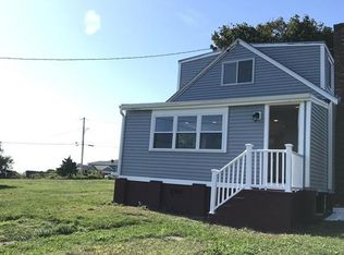5 Wamsutta St, Fairhaven, MA 02719