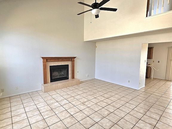2nd image of 11132 Loma De Color Dr