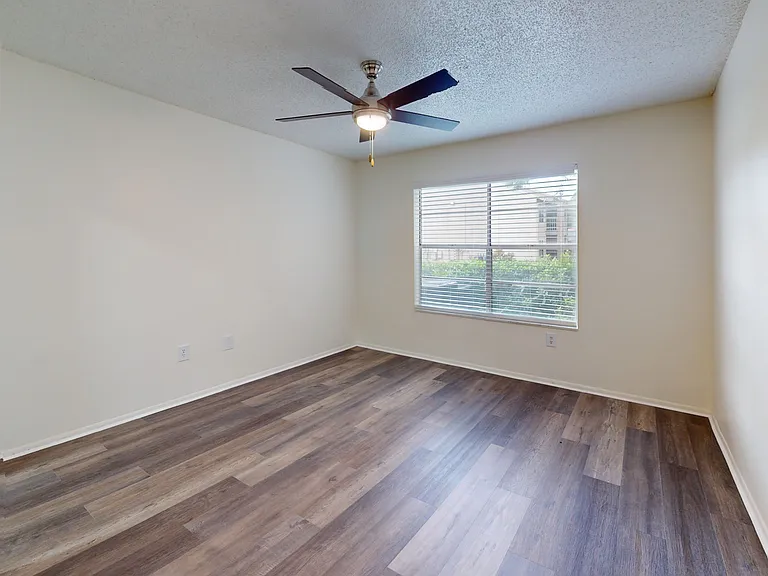 Lakewood Place — Photo 73