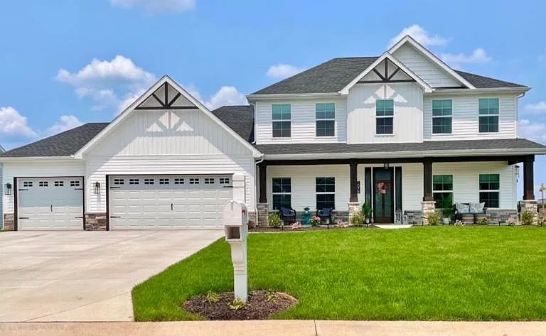 1078 Chesapeake Cove Dr — Photo 1