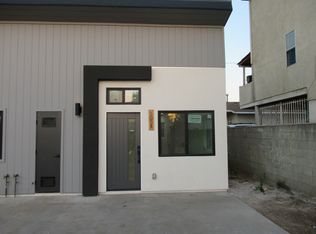 1056 Hoffman Ave, Long Beach, CA 90813