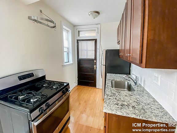 2nd image of 3626 N Marshfield Ave #2A