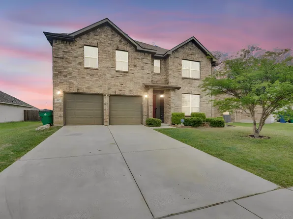 217 Belgian St, Waxahachie, TX 75165