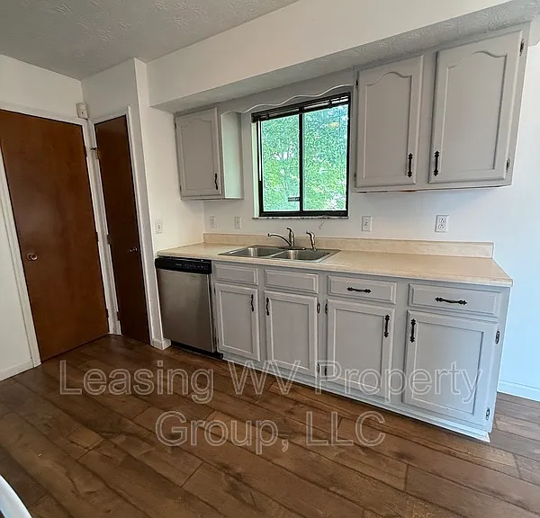 6355 Pine Dr — Photo 6