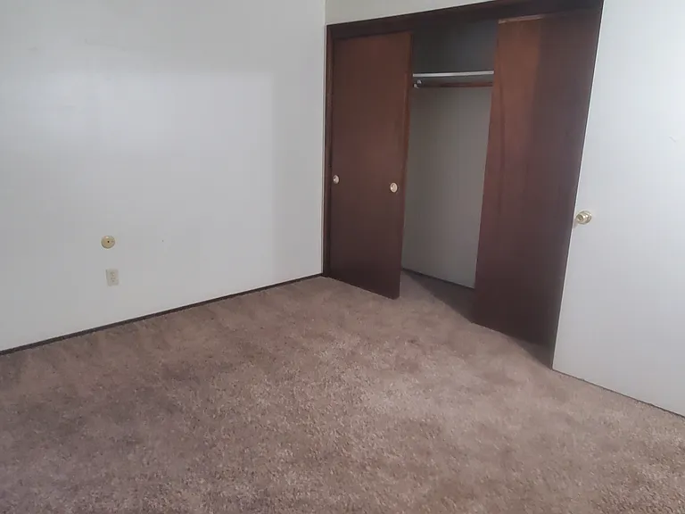 309 Almond Ave — Photo 6