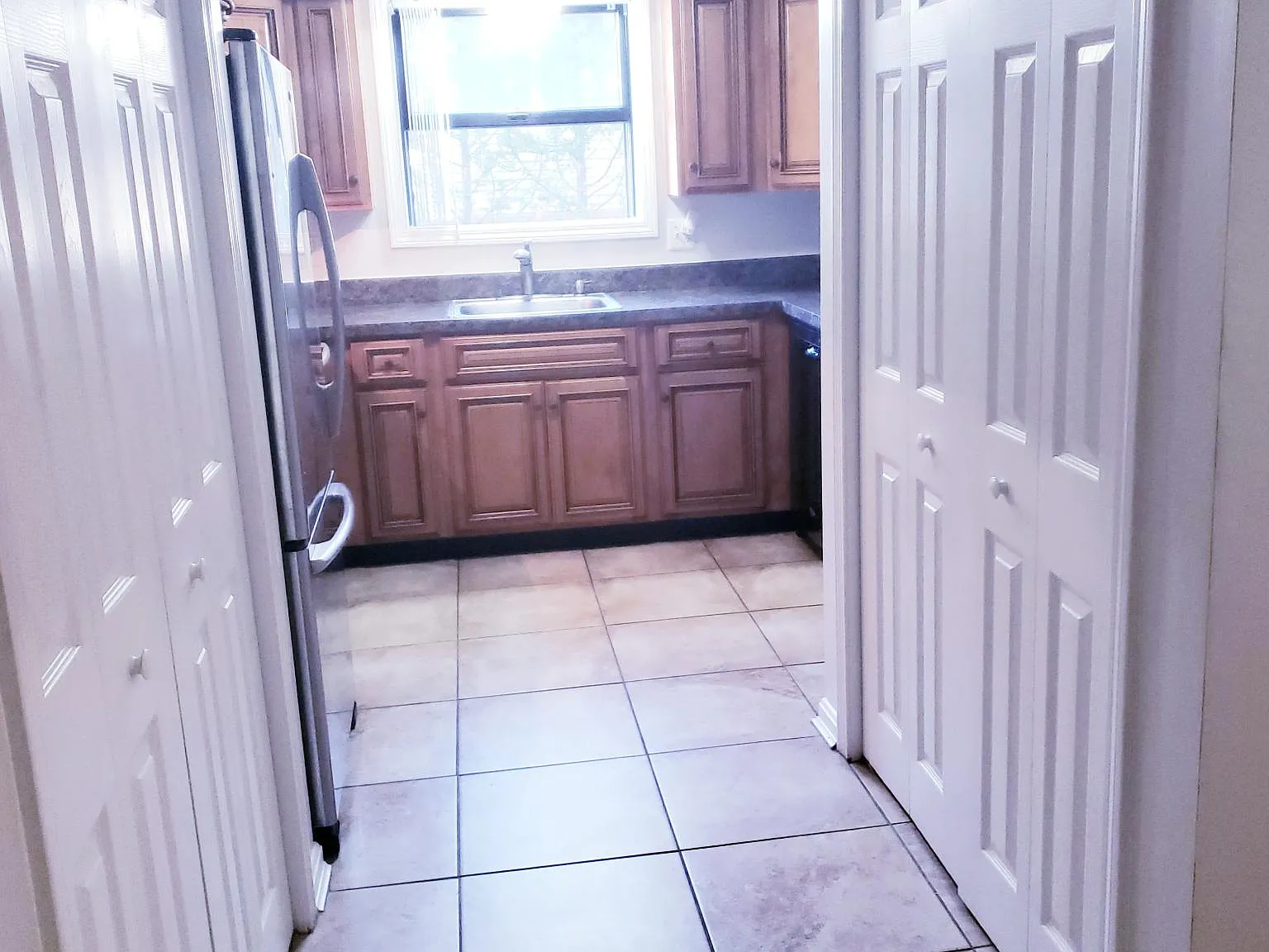 2 bed, 1.5 bath, 1000 sqft, $2,100 — Photo 3