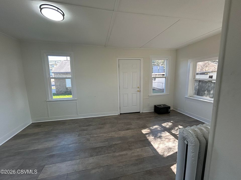 1st image of 738 N 4th St APT 2