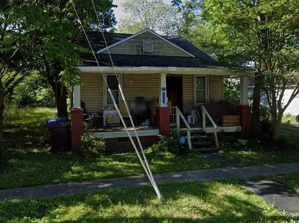 914 McKinley Ave, Chesapeake, VA 23324