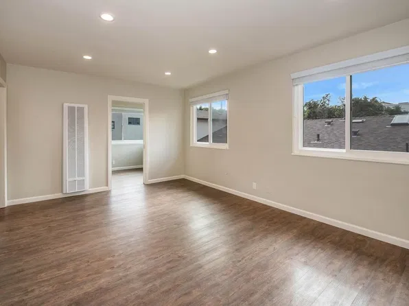 231 W Yanonali St #3, Santa Barbara, CA 93101