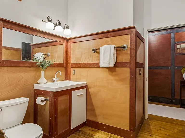 80 S Jackson St #407 — Photo 14