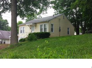 601 N 3rd St, Elsberry, MO 63343