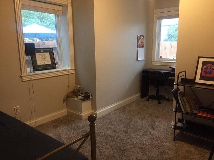 1st image of 134 W Archer Pl