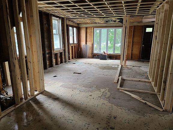3rd image of 487 Ocean Grove Ave