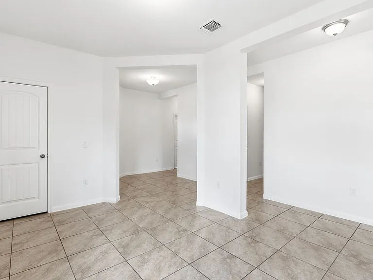 7121 Ranchito Dr — Photo 5
