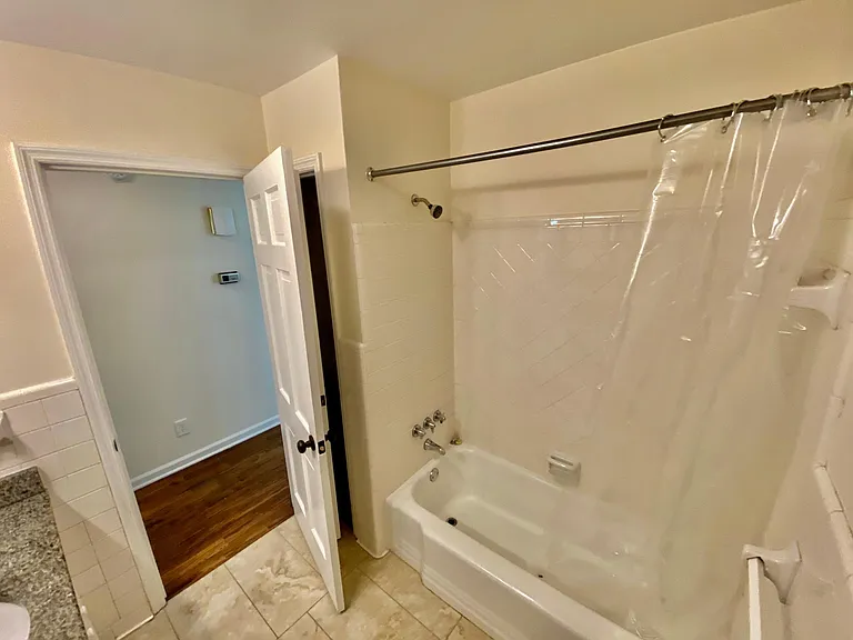 1634 Fernwood Cir — Photo 10