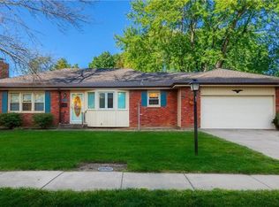 605 S Sunset Dr, Olathe, KS 66061