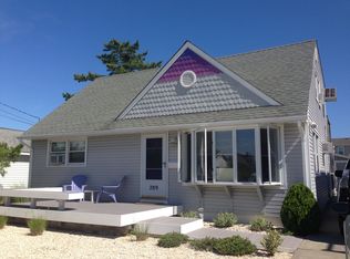 289 N 3rd St, Surf City, NJ 08008