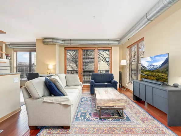 15 E Franklin Ave APT 232, Minneapolis, MN 55404