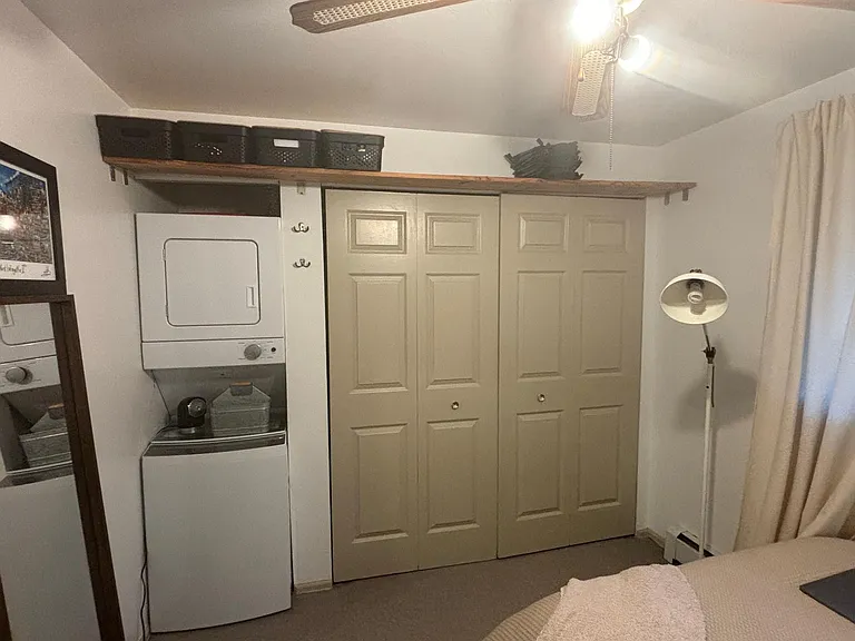 910 Portland Pl #17 — Photo 8