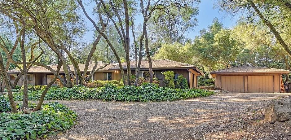 1st image of 5005 Shady Creek Ln