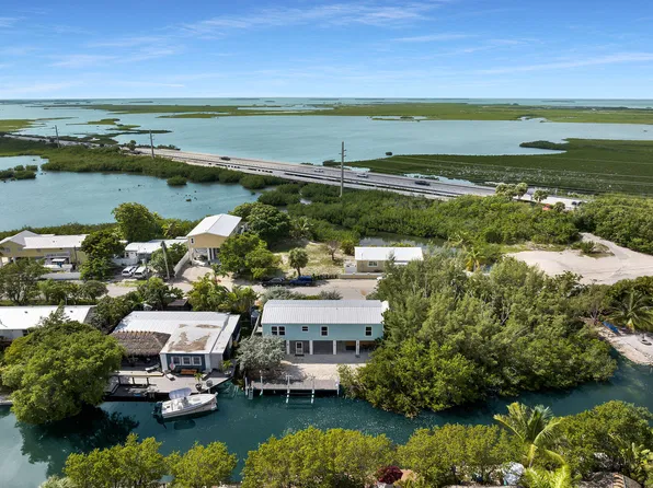 49 Blue Water Dr, Saddlebunch Key, FL 33040