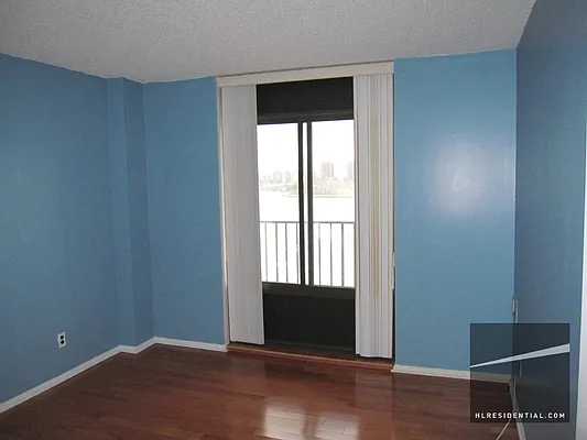 Rented by Highline Residential | media 12