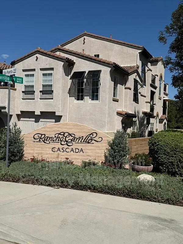 3 bed, 3.0 bath, 1292 sqft, $3,850 — Photo 1