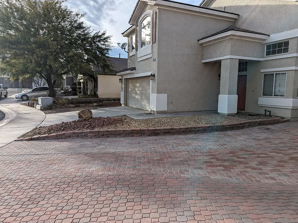 9352 Villa Tuscany Ave