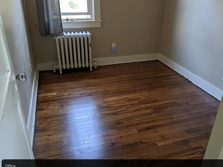 957 Flemington St — Photo 14