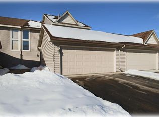 8766 Cottonwood Ln N, Maple Grove, MN 55369