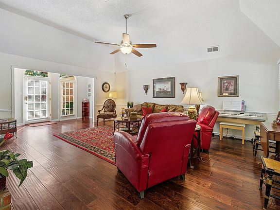 4th image of 3031 Stonecrest Cir
