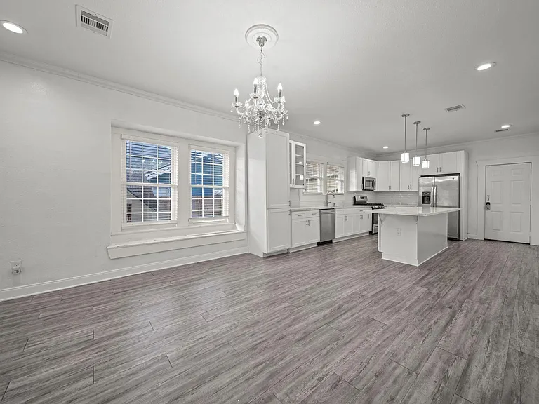 5711 Sherman St — Photo 10