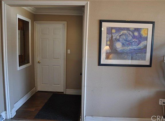 3rd image of 909 Bluecrest St