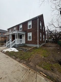 2nd image of 1410 Roanoke Rd