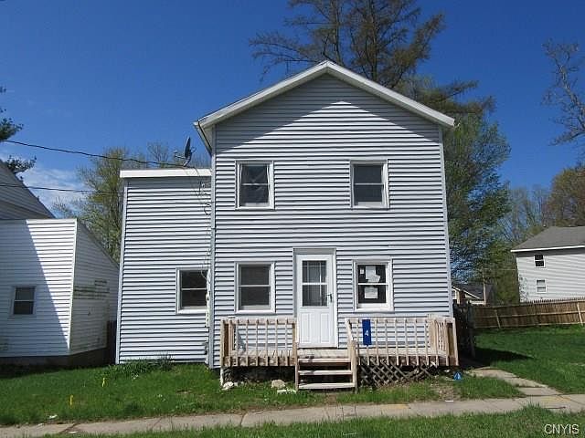 1st image of 4 Wood St