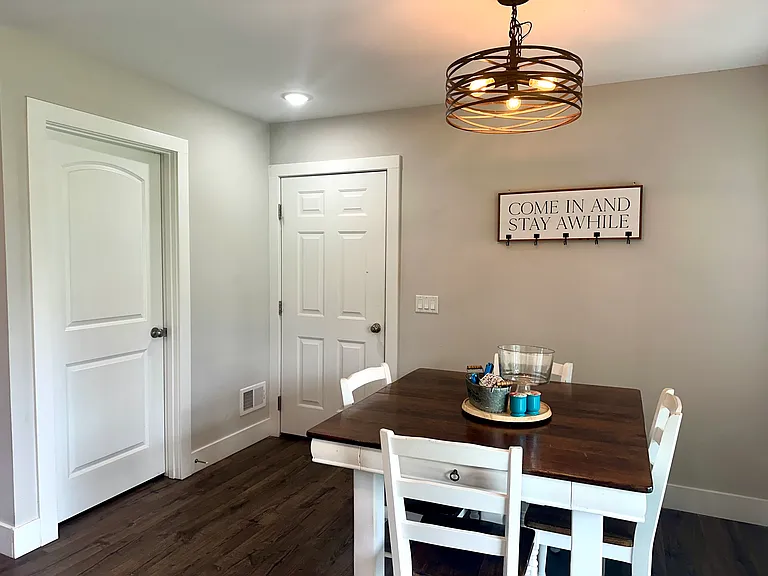 4727 Basin St — Photo 6